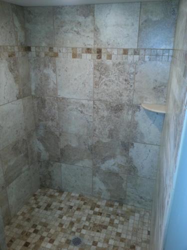 shower-surround-tile-5