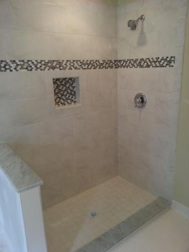 shower-surround-tile-7